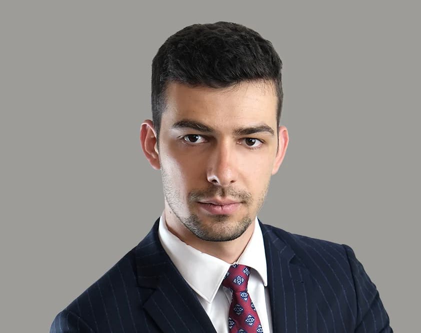 Art Mikullovci - Founder & Lawyer at AM Legal Services